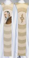 St. Padre Pio w Cross